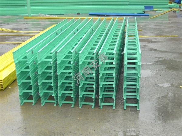 玻璃鋼電纜橋架